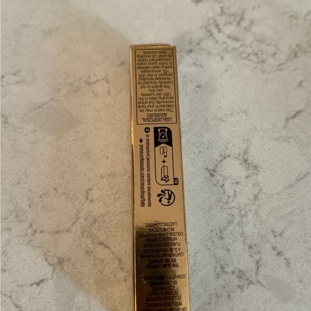 YSL The Slim Matte Longwesr Lipstick - Picture 2 of 4